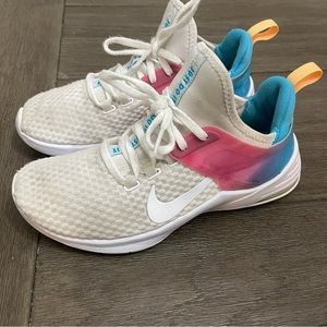 Nike Air Max Bella TR 2 Women's 6.5 Running Shoes Athletic Sneakers AQ7492-102